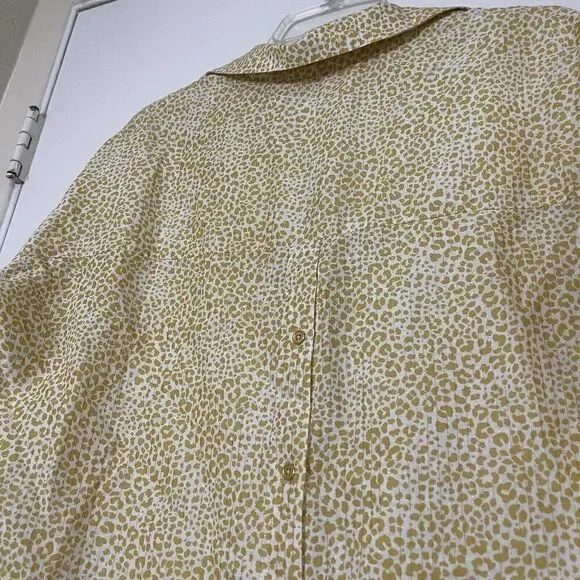 Vilagallo Back Button Short Sleeved Cotton Leopard Print Blouse Size 38/ Small - Picture 5 of 7